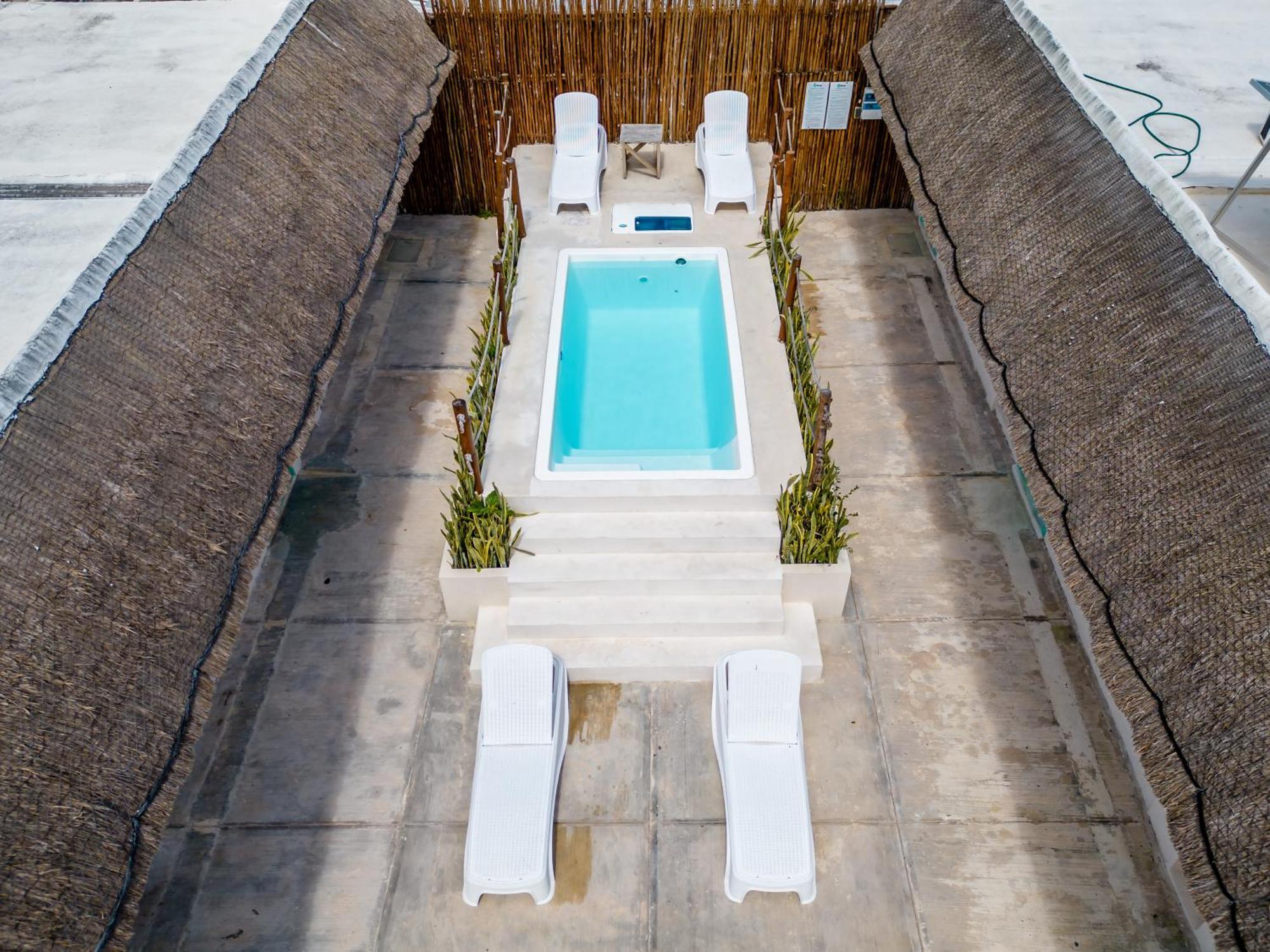 Hotel Pelicano Chiquila Exterior photo