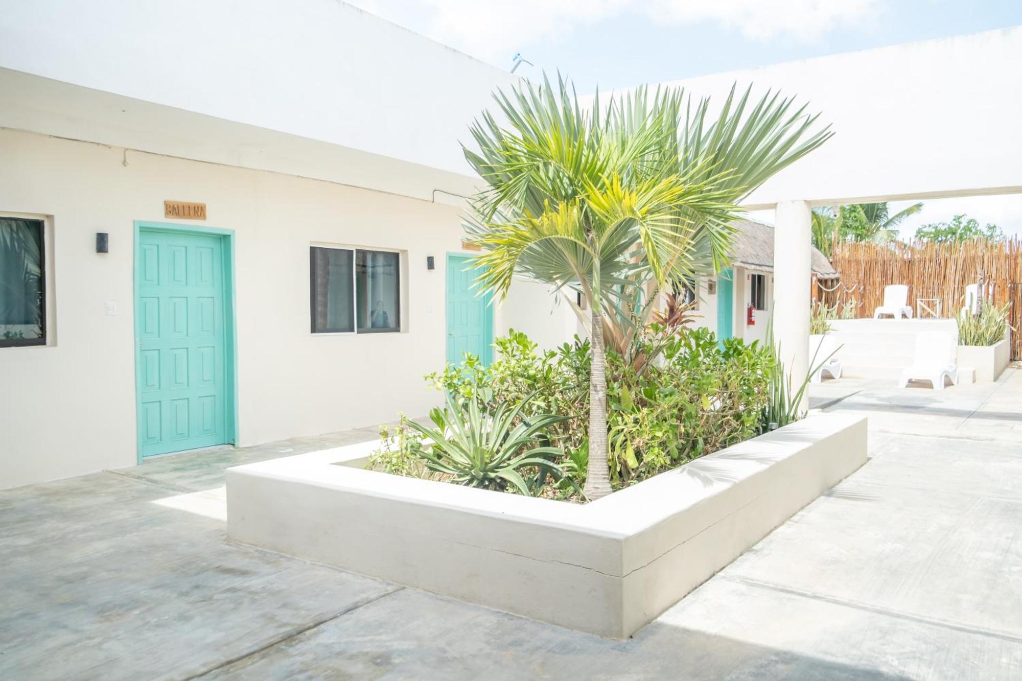 Hotel Pelicano Chiquila Exterior photo